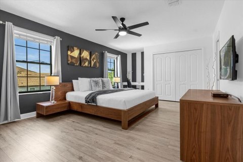 Casa en alquiler en Four Corners, Florida, 6 dormitorios, 311.04 m2 № 2103038 - foto 18