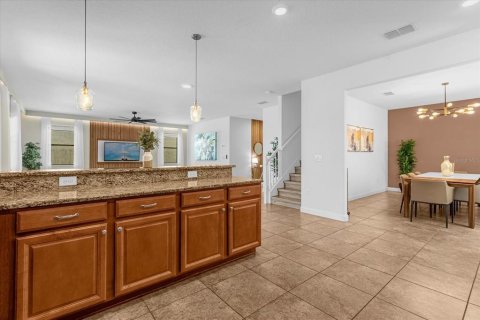 Casa en alquiler en Four Corners, Florida, 6 dormitorios, 311.04 m2 № 2103038 - foto 11