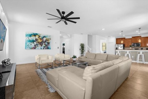 Casa en alquiler en Four Corners, Florida, 6 dormitorios, 311.04 m2 № 2103038 - foto 4