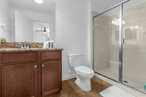 Casa en alquiler en Four Corners, Florida, 6 dormitorios, 311.04 m2 № 2103038 - foto 28