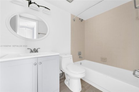 Купить кондоминиум в Коконат Крик, Флорида 3 спальни, 105.91м2, № 1996059 - фото 23