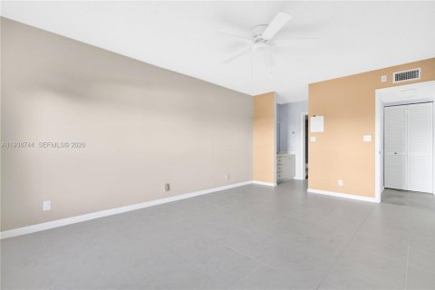 Купить кондоминиум в Коконат Крик, Флорида 3 спальни, 105.91м2, № 1996059 - фото 15