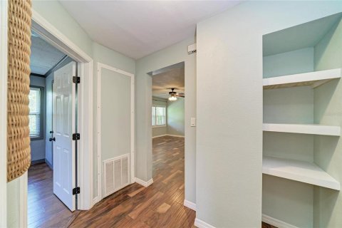 Купить виллу или дом в Сарасота, Флорида 7 комнат, 96.62м2, № 2098175 - фото 25
