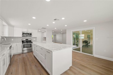 Villa ou maison à vendre à Hudson, Floride: 2 chambres, 107.86 m2 № 2149425 - photo 12