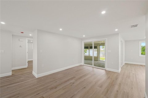 Villa ou maison à vendre à Hudson, Floride: 2 chambres, 107.86 m2 № 2149425 - photo 8