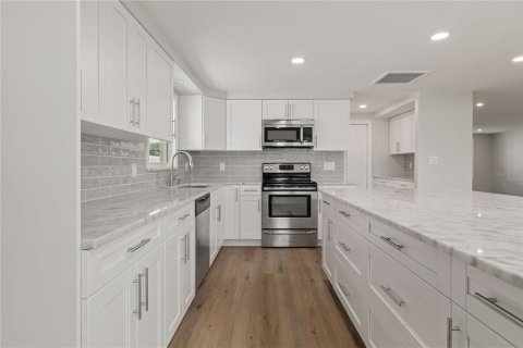 Villa ou maison à vendre à Hudson, Floride: 2 chambres, 107.86 m2 № 2149425 - photo 13