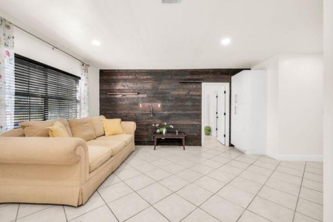 Condominio en alquiler en Boca Raton, Florida, 1 dormitorio, 64.38 m2 № 2251734 - foto 8