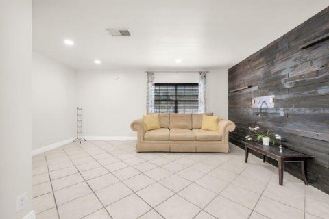 Condominio en alquiler en Boca Raton, Florida, 1 dormitorio, 64.38 m2 № 2251734 - foto 7