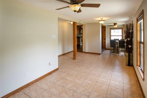 House in Saint Petersburg, Florida 3 bedrooms, 111.2 sq.m. № 2097397 - photo 16