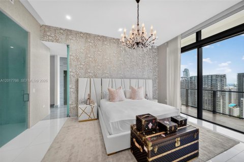Condominio en venta en Miami, Florida, 3 dormitorios, 233.56 m2 № 2186077 - foto 21