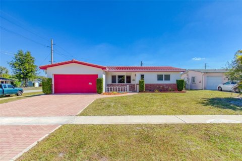 Купить виллу или дом в Холливуд, Флорида 3 спальни, 147.06м2, № 2023998 - фото 3