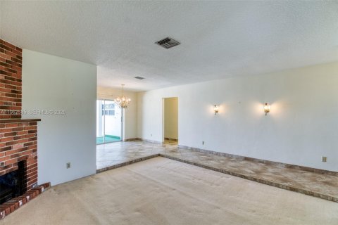 Купить виллу или дом в Холливуд, Флорида 3 спальни, 147.06м2, № 2023998 - фото 10