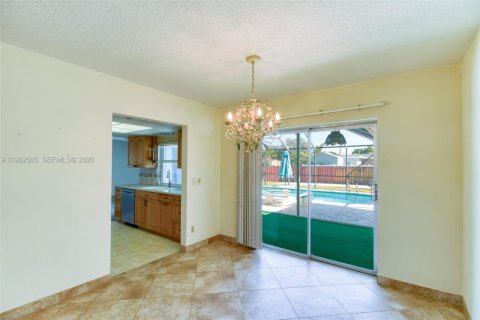 Купить виллу или дом в Холливуд, Флорида 3 спальни, 147.06м2, № 2023998 - фото 13