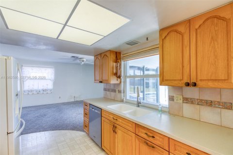 Купить виллу или дом в Холливуд, Флорида 3 спальни, 147.06м2, № 2023998 - фото 24