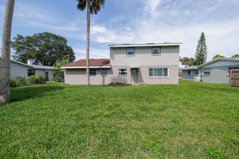 House in Daytona Beach, Florida 4 bedrooms, 167.87 sq.m. № 1833624 - photo 24