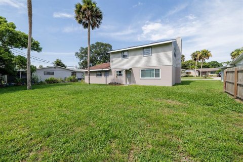 House in Daytona Beach, Florida 4 bedrooms, 167.87 sq.m. № 1833624 - photo 25