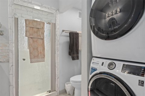 Villa ou maison à vendre à Homosassa, Floride: 2 chambres, 90.67 m2 № 1918210 - photo 16
