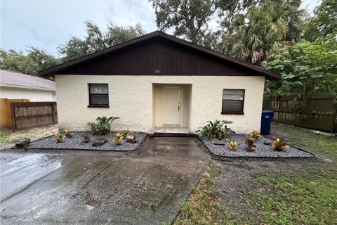 Villa ou maison à Tampa, Floride 3 chambres, 103.68 m2 № 2408837