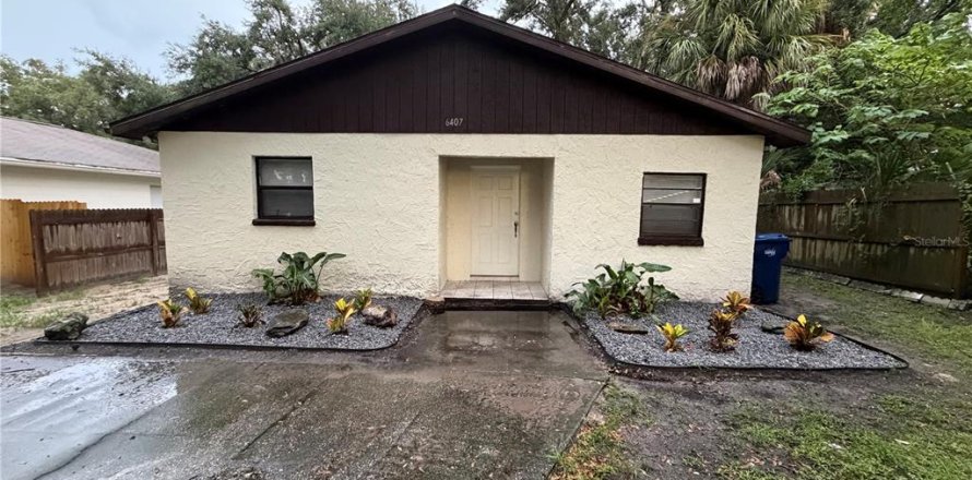 Villa ou maison à Tampa, Floride 3 chambres, 103.68 m2 № 2408837