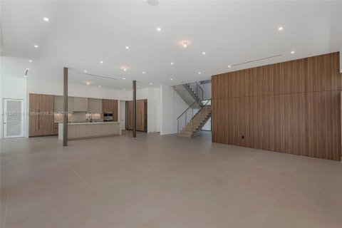 House in North Miami, Florida 6 bedrooms № 1730511 - photo 5