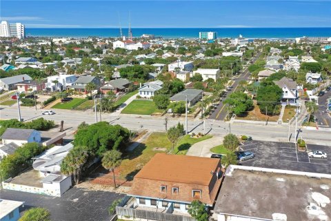Propiedad comercial en venta en Daytona Beach, Florida, 10 dormitorios, 303.23 m2 № 2166285 - foto 15