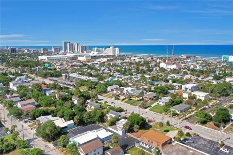 Propiedad comercial en venta en Daytona Beach, Florida, 10 dormitorios, 303.23 m2 № 2166285 - foto 3