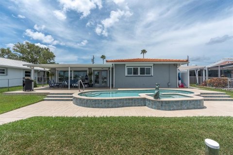 Casa en venta en New Port Richey, Florida, 3 dormitorios, 178.93 m2 № 1797271 - foto 29