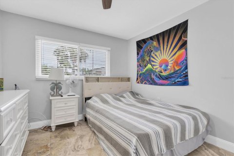 Casa en venta en New Port Richey, Florida, 3 dormitorios, 178.93 m2 № 1797271 - foto 23