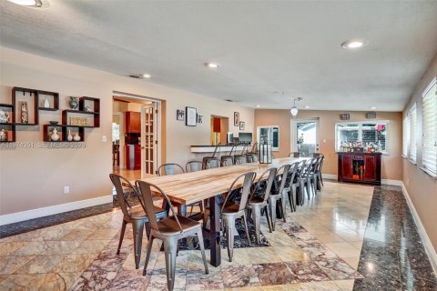 Casa en venta en Palmetto Bay, Florida, 4 dormitorios, 196.58 m2 № 2036616 - foto 7