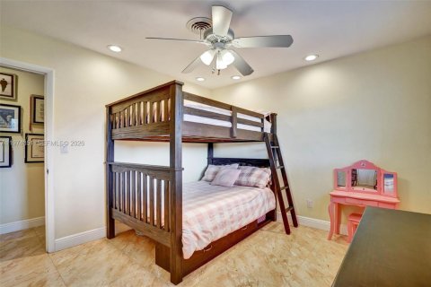 Casa en venta en Palmetto Bay, Florida, 4 dormitorios, 196.58 m2 № 2036616 - foto 20