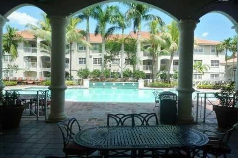 Снять в аренду кондоминиум в Пемброк-Пайнс, Флорида 1 спальня, 64.1м2, № 1998100 - фото 22