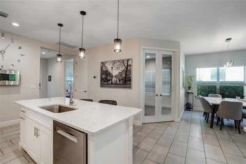 House in Fort Myers, Florida 3 bedrooms, 171.13 sq.m. № 1841460 - photo 9