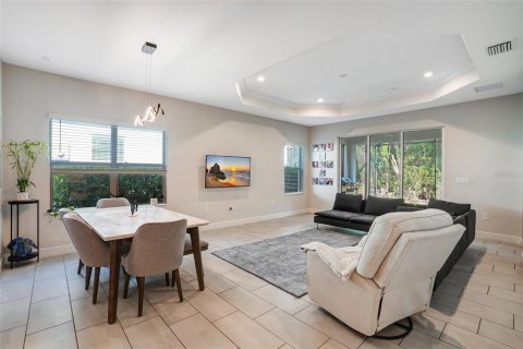 House in Fort Myers, Florida 3 bedrooms, 171.13 sq.m. № 1841460 - photo 6