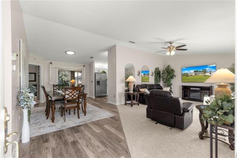 House in Summerfield, Florida 2 bedrooms, 129.13 sq.m. № 2390780 - photo 17