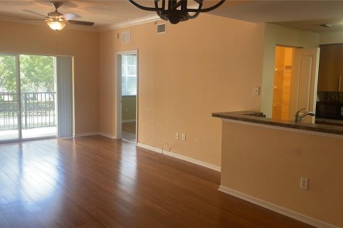 Снять в аренду кондоминиум в Корал-Спрингс, Флорида 2 спальни, 99.96м2, № 2034135 - фото 12