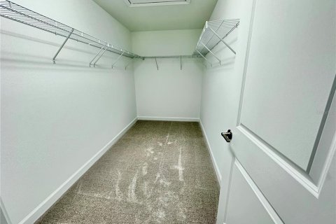 Снять в аренду таунхаус в Лутц, Флорида 3 комнаты, 215.44м2, № 2092968 - фото 23