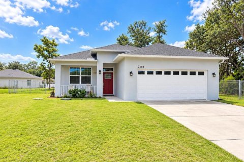 House in Citrus Springs, Florida 3 bedrooms, 164.25 sq.m. № 2391573