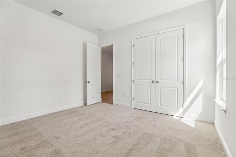 House in Windermere, Florida 4 bedrooms, 292.92 sq.m. № 2214822 - photo 23