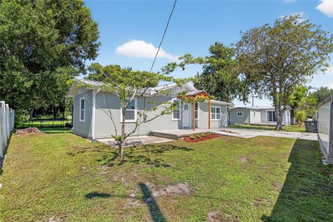 House in Lakeland, Florida 3 bedrooms, 141.58 sq.m. № 1854525 - photo 7