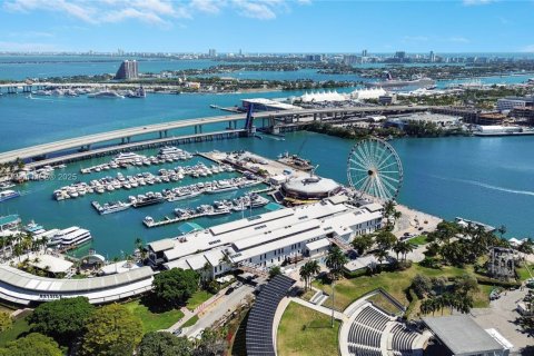 Купить кондоминиум в Майами, Флорида 1 спальня, 74.88м2, № 2036511 - фото 29