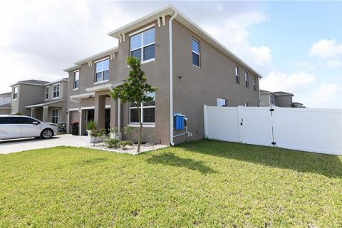 Casa en venta en Ocala, Florida, 5 dormitorios, 378.11 m2 № 1789487 - foto 2