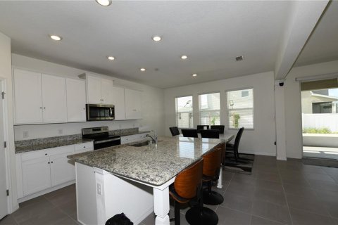 Casa en venta en Ocala, Florida, 5 dormitorios, 378.11 m2 № 1789487 - foto 19