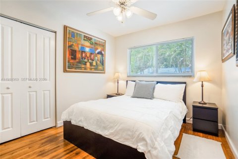 Casa en alquiler en Hallandale Beach, Florida, 4 dormitorios, 173.36 m2 № 2057559 - foto 27