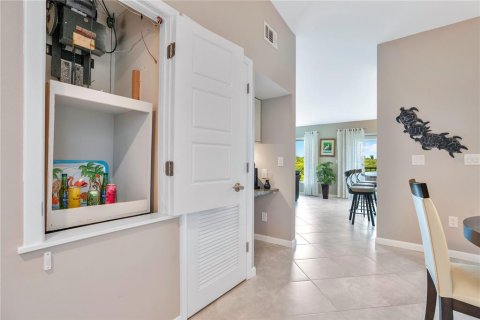 Condominio en venta en Bradenton, Florida, 2 dormitorios, 118.73 m2 № 2094484 - foto 12