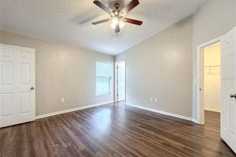 House in Lakeland, Florida 3 bedrooms, 116.22 sq.m. № 1436312 - photo 20