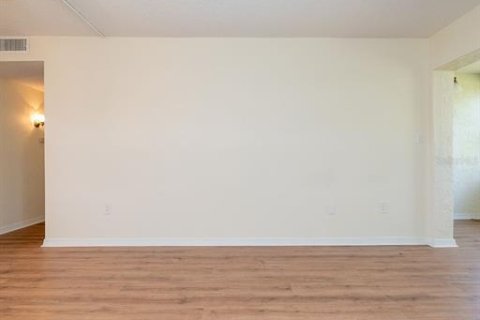 Купить кондоминиум в Нью-Порт-Ричи, Флорида 8 комнат, 75.81м2, № 2226575 - фото 19