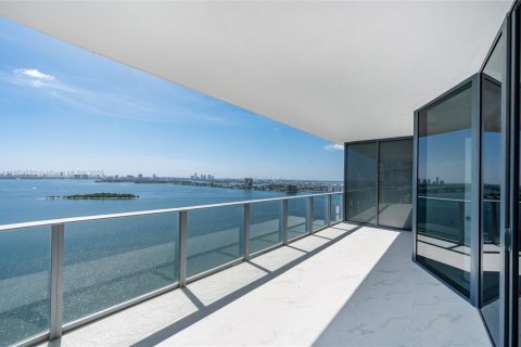 Copropriété à vendre à Miami, Floride: 4 chambres, 249.54 m2 № 1961141 - photo 19