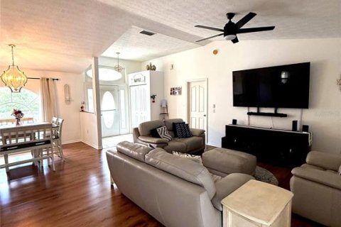 House in Dunnellon, Florida 3 bedrooms, 165.37 sq.m. № 1780611 - photo 5