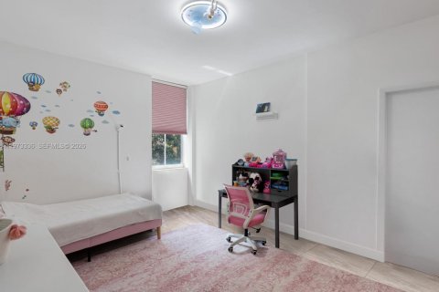 Copropriété à vendre à Aventura, Floride: 2 chambres, 162.58 m2 № 2036438 - photo 20