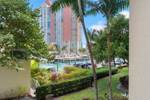 Copropriété à vendre à Aventura, Floride: 2 chambres, 162.58 m2 № 2036438 - photo 27